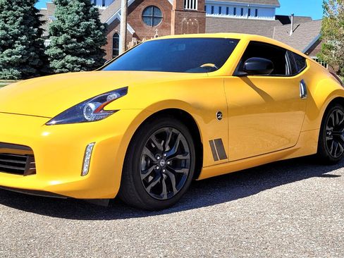 Used 2018 Nissan 370Z Coupe w/ Z34 Heritage Edition - Yellow image 2