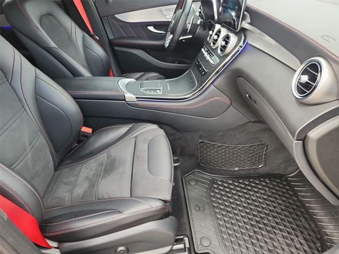 Used 2021 Mercedes-Benz GLC 300 image 28