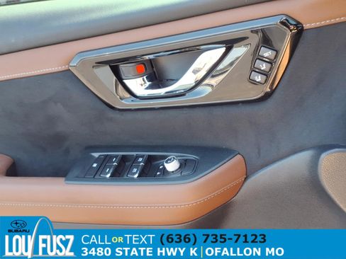 Used 2025 Subaru Forester Touring w/ Touring Package AWD/4WD image 23