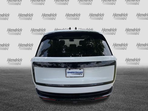 Used 2024 Land Rover Range Rover Long Wheelbase SE AWD/4WD image 9