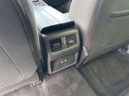 Certified 2024 Nissan Rogue SV AWD/4WD image 14