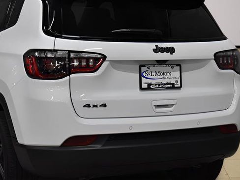New 2026 Jeep Compass Limited AWD/4WD image 31