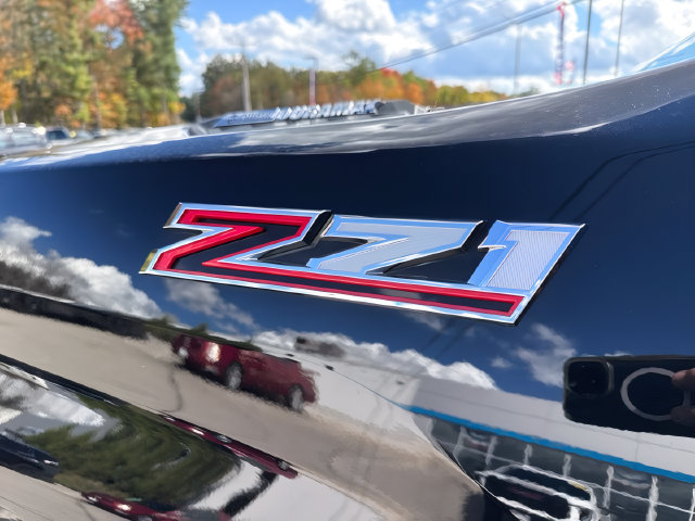 Used 2025 Chevrolet Silverado 2500 Custom w/ Custom Value Package AWD/4WD image 14
