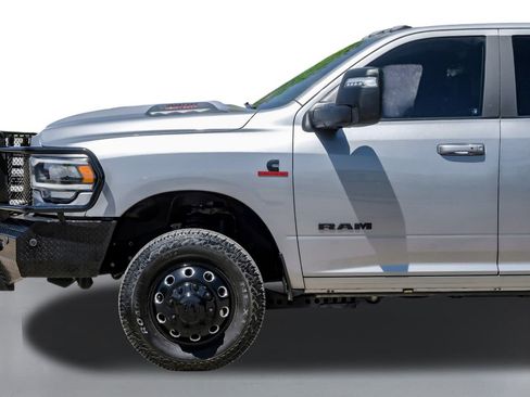 Used 2024 RAM 3500 Laramie w/ Night Edition AWD/4WD image 10