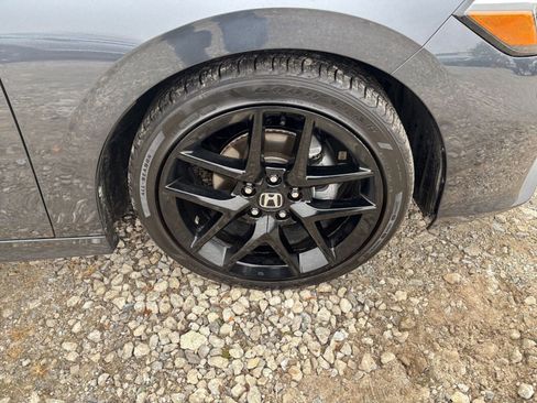 Used 2025 Honda Civic Sport image 28