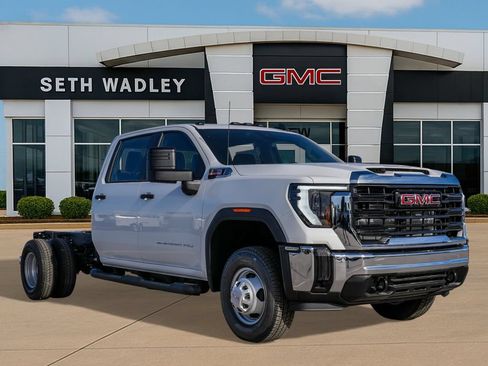 New 2026 GMC Sierra 3500 Pro AWD/4WD image 62