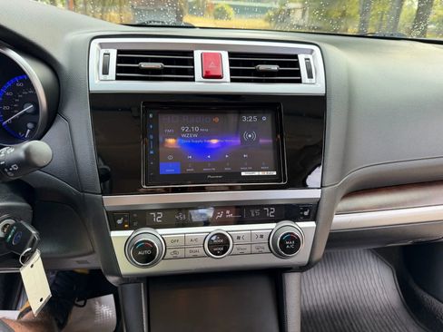 Used 2015 Subaru Outback 2.5i Limited w/ Popular Package #4 image 14