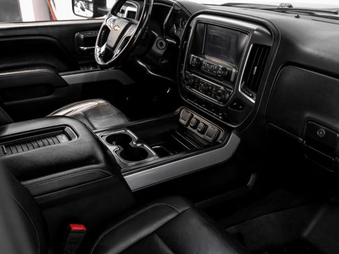 Used 2016 Chevrolet Silverado 2500 LTZ w/ Z71 Package, Off-Road AWD/4WD image 21