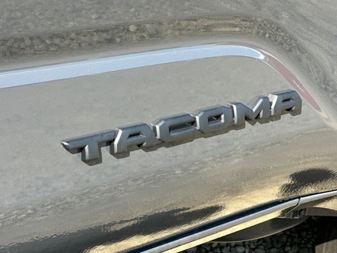 New 2025 Toyota Tacoma SR5 image 7