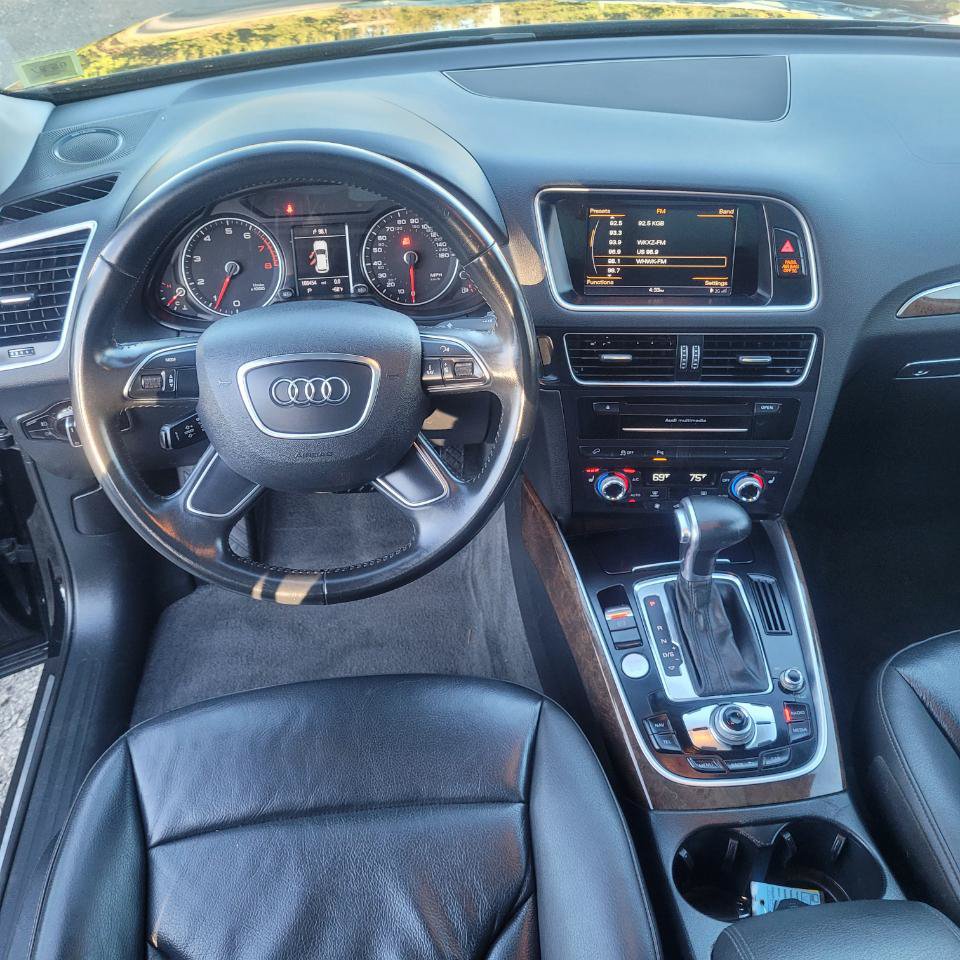 Used 2016 Audi Q5 2.0T Premium Plus w/ Technology Package AWD/4WD image 16