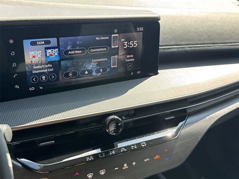 Used 2025 Nissan Murano SV AWD/4WD image 23