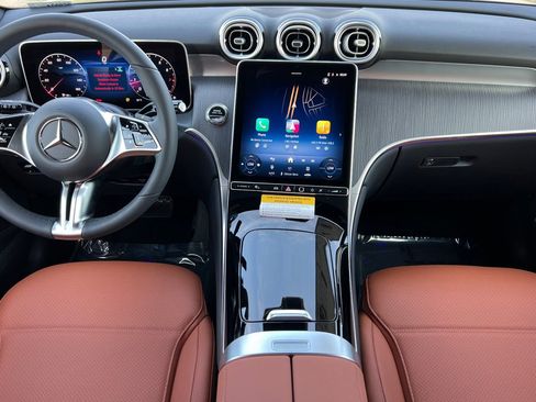 New 2026 Mercedes-Benz GLC 300 4MATIC image 3