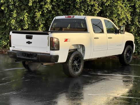 Used 2012 Chevrolet Silverado 1500 LT w/ All-Star Edition AWD/4WD image 8