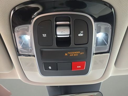 Used 2023 Hyundai Tucson Limited image 22