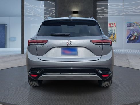 Used 2022 Buick Envision Preferred image 5