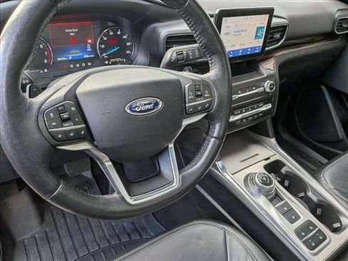 Used 2020 Ford Explorer Limited image 10
