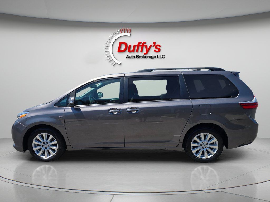 Used 2017 Toyota Sienna Limited Premium AWD/4WD image 20