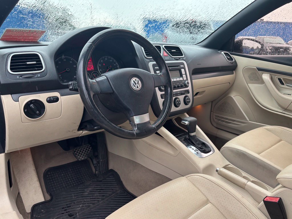 Used 2009 Volkswagen Eos Komfort FWD image 8