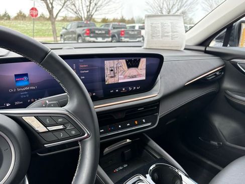 Used 2025 Buick Envision Sport Touring image 41