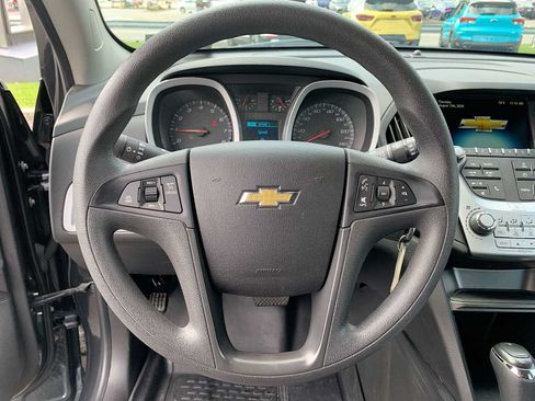 Certified 2017 Chevrolet Equinox LS FWD image 11