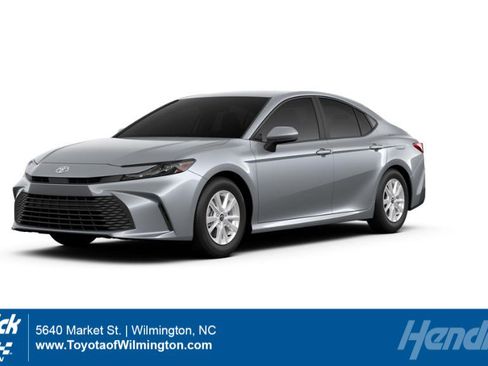 New 2026 Toyota Camry LE FWD image 1