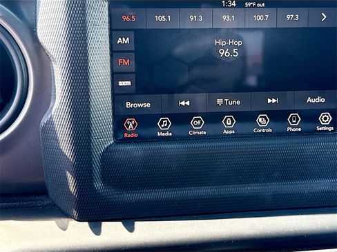 Used 2021 Jeep Wrangler Sport S image 16