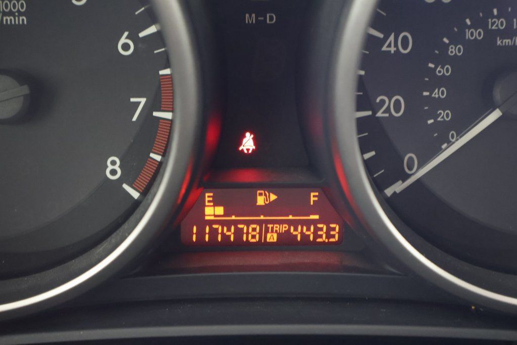 Used 2011 MAZDA MAZDA3 i Touring FWD image 17