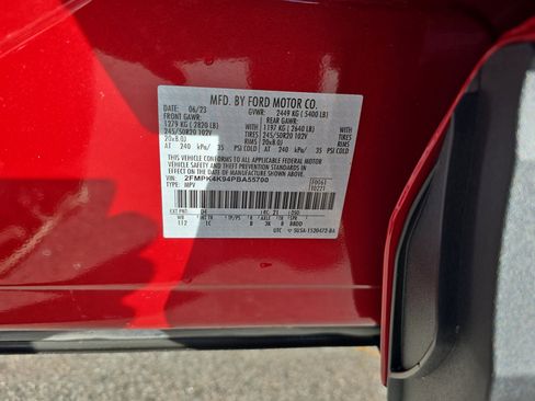 Used 2023 Ford Edge Titanium w/ Equipment Group 301A image 34