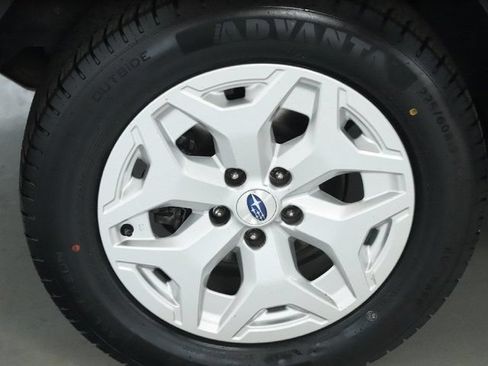 Used 2019 Subaru Forester w/ Popular Package #1 AWD/4WD image 12
