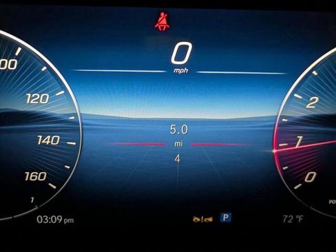 New 2026 Mercedes-Benz GLC 300 image 11