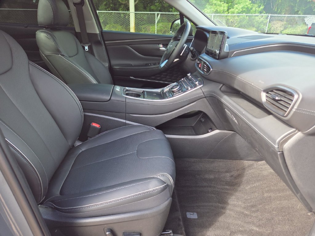 Used 2022 Hyundai Santa Fe SEL w/ Convenience + Premium Package AWD/4WD image 14