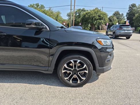 Used 2023 Jeep Compass Limited AWD/4WD image 10