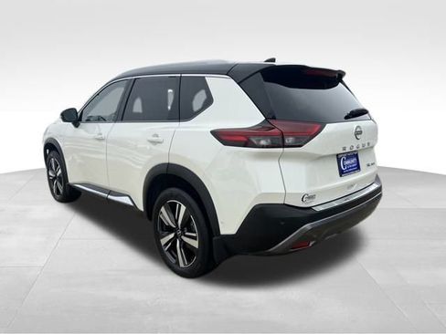 Used 2023 Nissan Rogue SL w/ SL Premium Package image 7