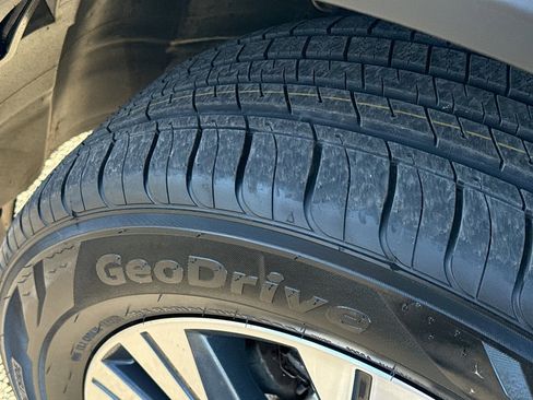 Certified 2023 Nissan Rogue SV image 10