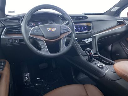 Certified 2022 Cadillac XT5 Premium Luxury