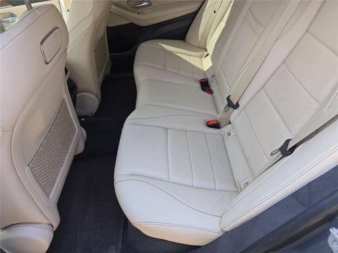 Used 2020 Mercedes-Benz GLE 350 4MATIC image 16