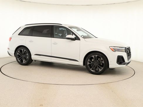 New 2026 Audi Q7 3.0T Premium Plus image 9