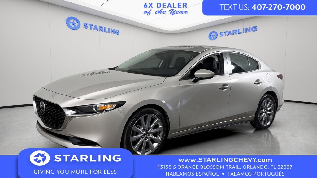 Used 2023 MAZDA MAZDA3 s FWD image 1
