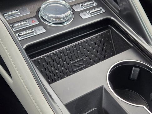 Used 2025 Lincoln Nautilus Premier w/ Equipment Group 102A image 31