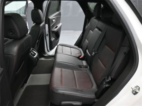 Used 2021 Chevrolet Blazer RS image 13