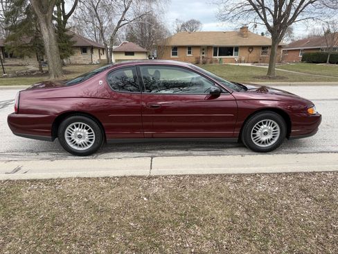 Used 2001 Chevrolet Monte Carlo LS w/ Preferred Equipment Group 1 image 4