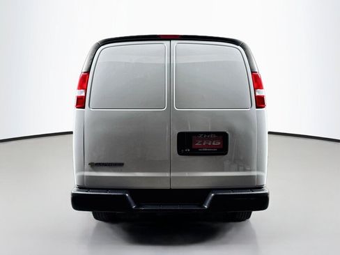 Used 2023 Chevrolet Express 2500 Extended w/ Driver Convenience Package RWD image 4