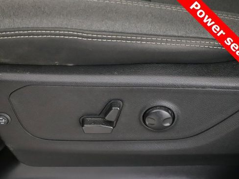 Used 2022 RAM 1500 Big Horn image 18