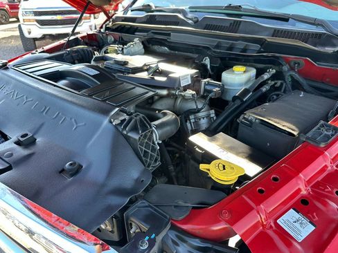 Used 2012 RAM 2500 ST w/ Chrome Appearance Group image 42