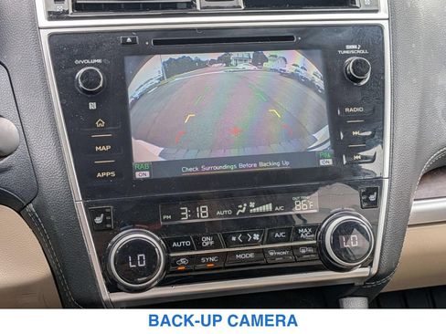 Used 2018 Subaru Outback 2.5i Limited AWD/4WD image 26