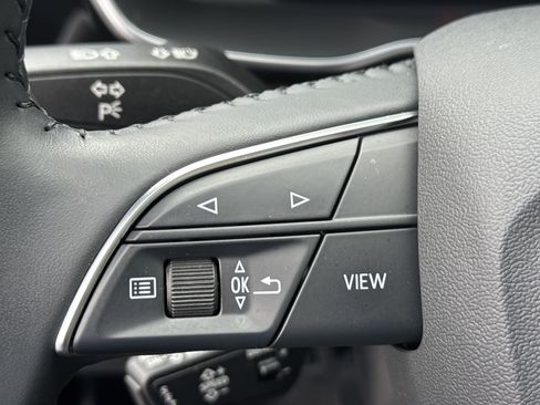 Used 2020 Audi Q3 2.0T Prestige image 31