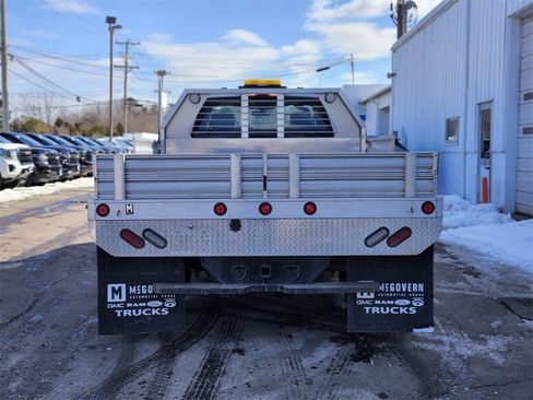 Used 2020 Ford F550 4x4 Regular Cab Super Duty image 4