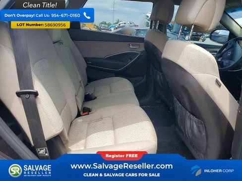 Used 2017 Hyundai Santa Fe SE w/ Cargo Package AWD/4WD image 15