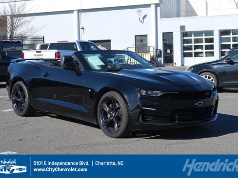 Used 2019 Chevrolet Camaro SS image 1