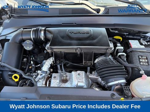 Used 2024 Jeep Compass Latitude AWD/4WD image 12